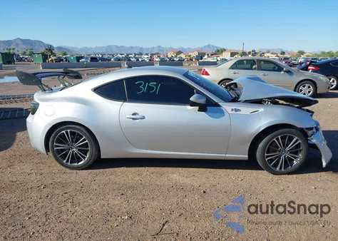 2013 Scion Fr-S из США, поврежденный, VIN JF1ZNAA1XD1722006